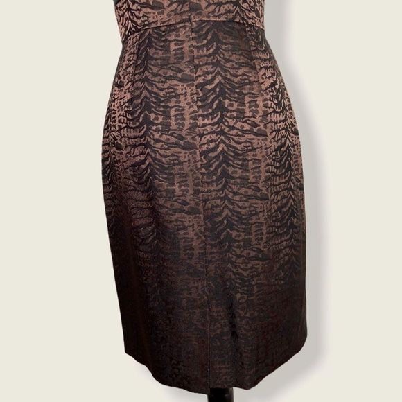 Maggy London Sleeveless Cocktail Dress 6 - Picture 9 of 11